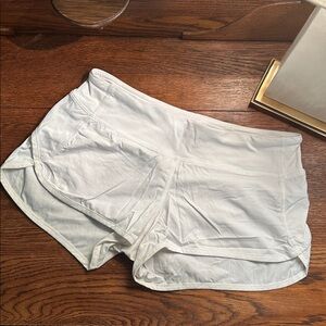 Lululemon White Speed Up Short 2.5” Inseam